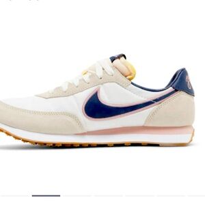 Nike Waffle Trainer 2 SE NEW